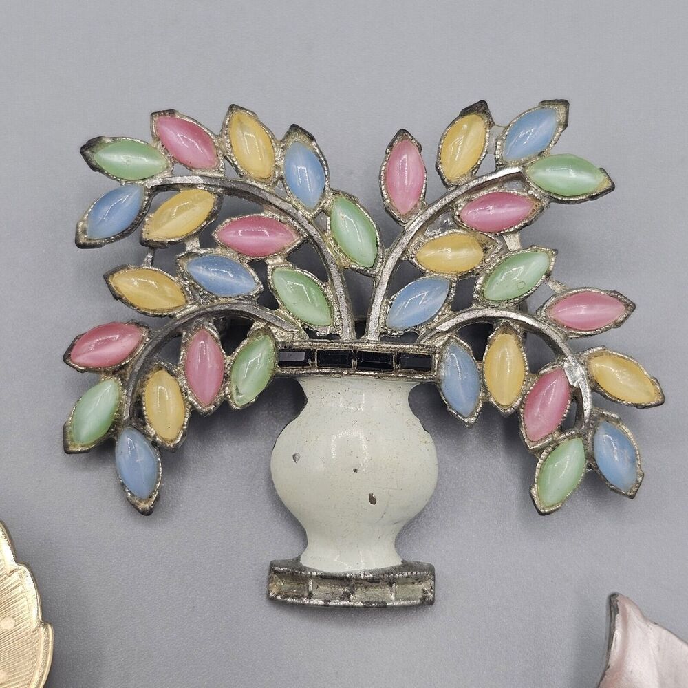 Multicolor Floral Brooch Set - Picture 11 of 14